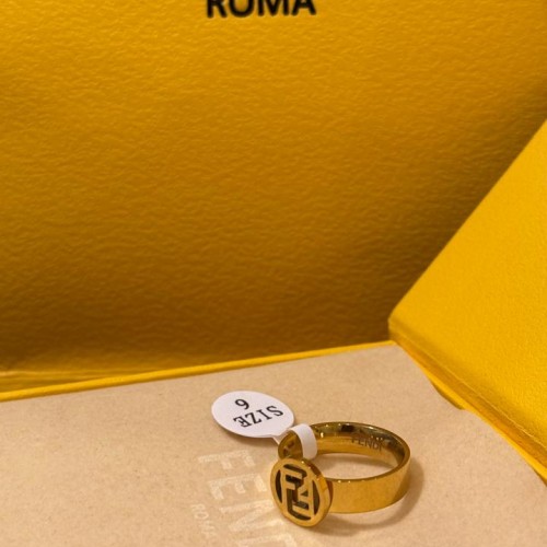 خاتم ماركة فندي بدون ملحقات 