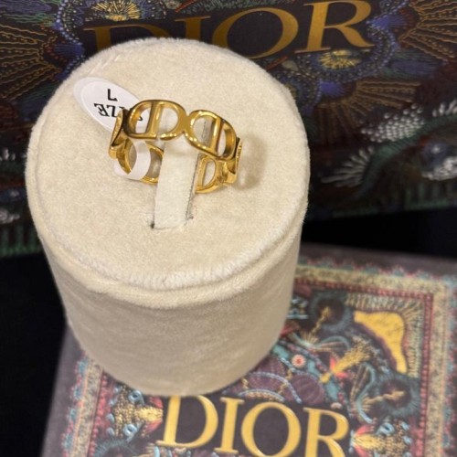 خاتم ماركة ديور بدون ملحقات 