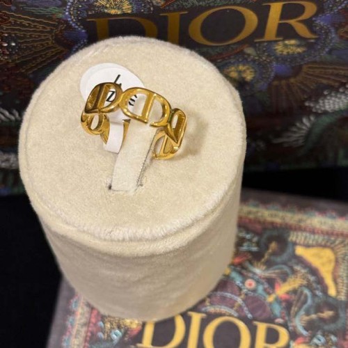 خاتم ماركة ديور بدون ملحقات 